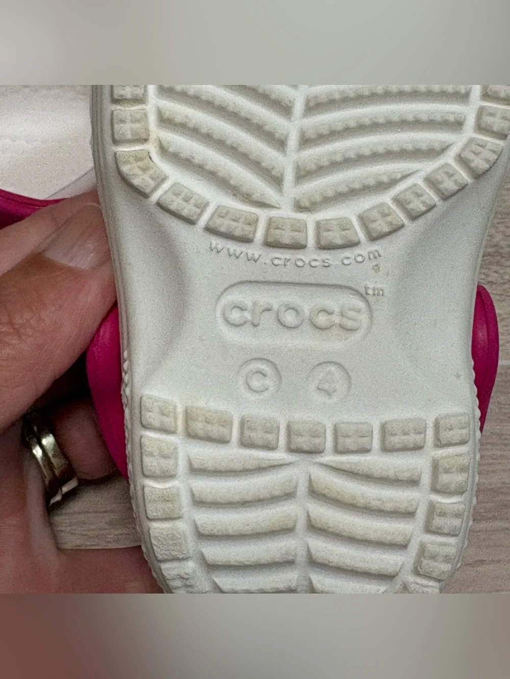 Crocs Fun Lab Classic I am Unicorn Clog Girls Size C4